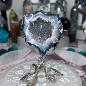 Druzy Geode with Calcite Teeth 🌊🤍🌊 DGC1